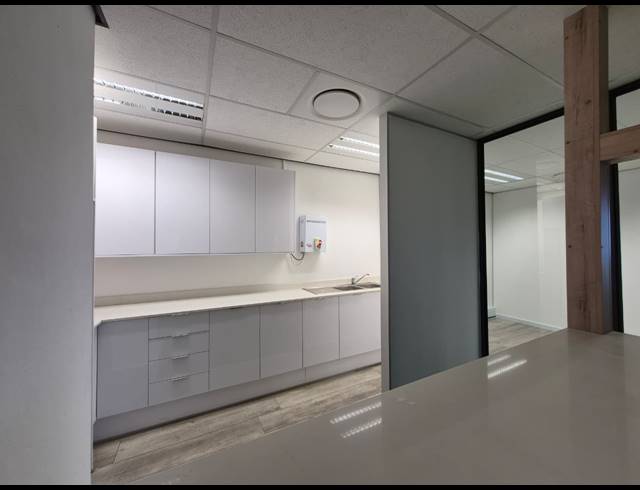 375M² OFFICE FOR SALE IN ILLOVO